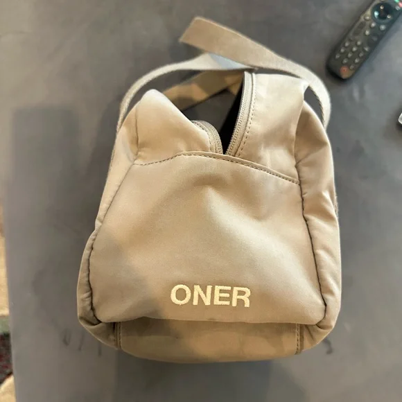 Oner Active Beige Tote Bag - Picture 3 of 5